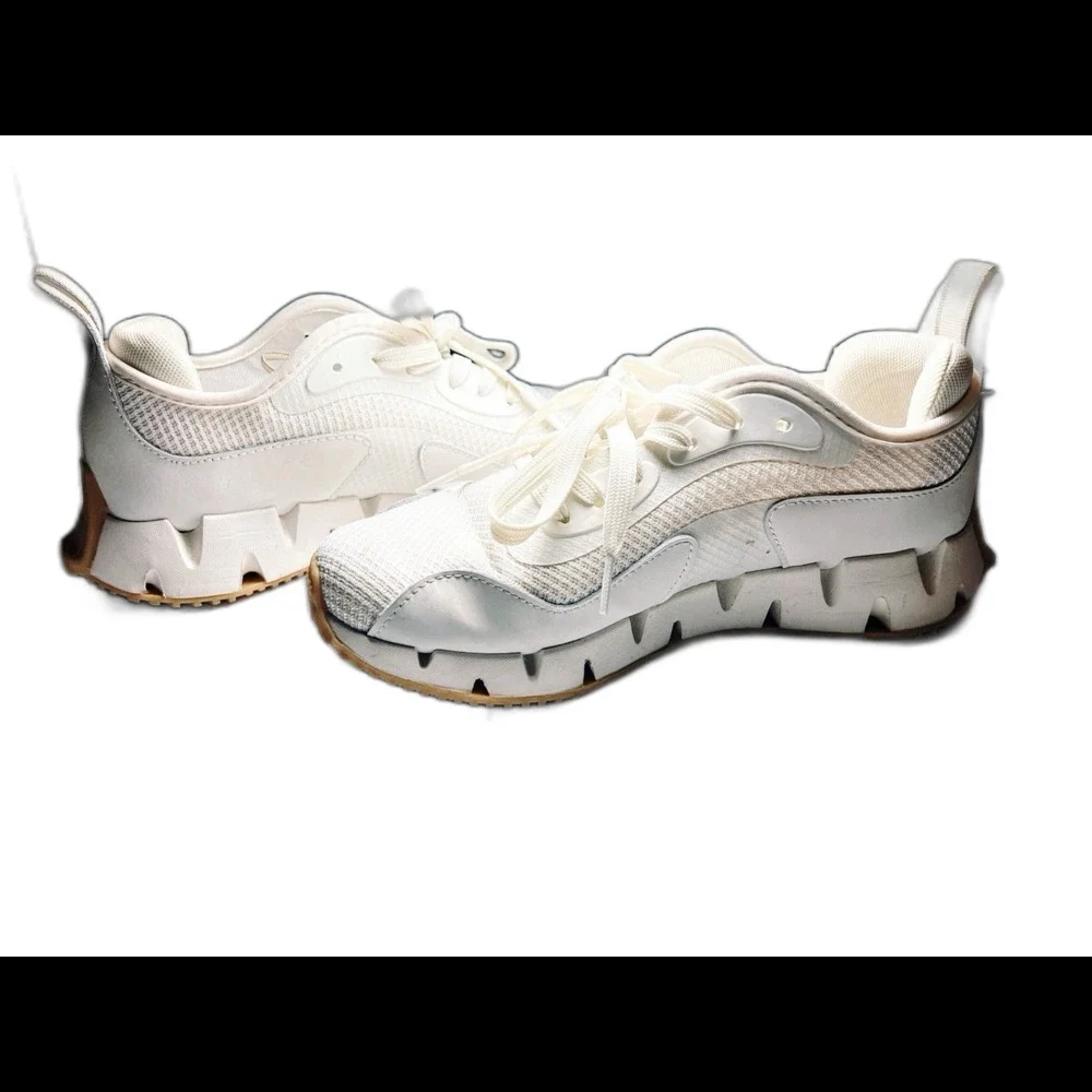 Reebok Sneaker Size 8 Modern Gorpcore White Tan Zig Dynamica STR Shoes